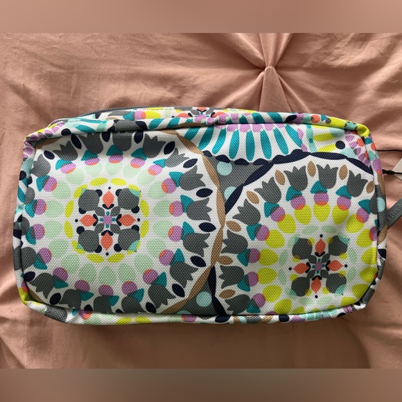 Vera Bradley Lighten Up Organizer - Picture 4 of 5